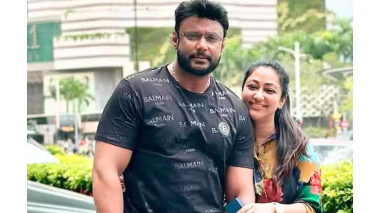 ವಿವಾಹ ವಾರ್ಷಿಕೋತ್ಸವದ ದಿನ ಪತ್ನಿ-ಮಗನ ನೆನೆದು ಭಾವುಕನಾದ ನಟ